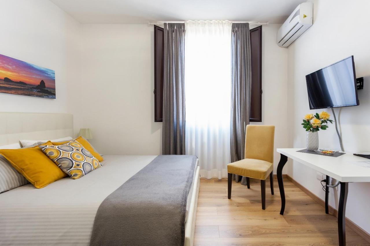 Centre Apartment Grotte Bianche Catania Exterior photo