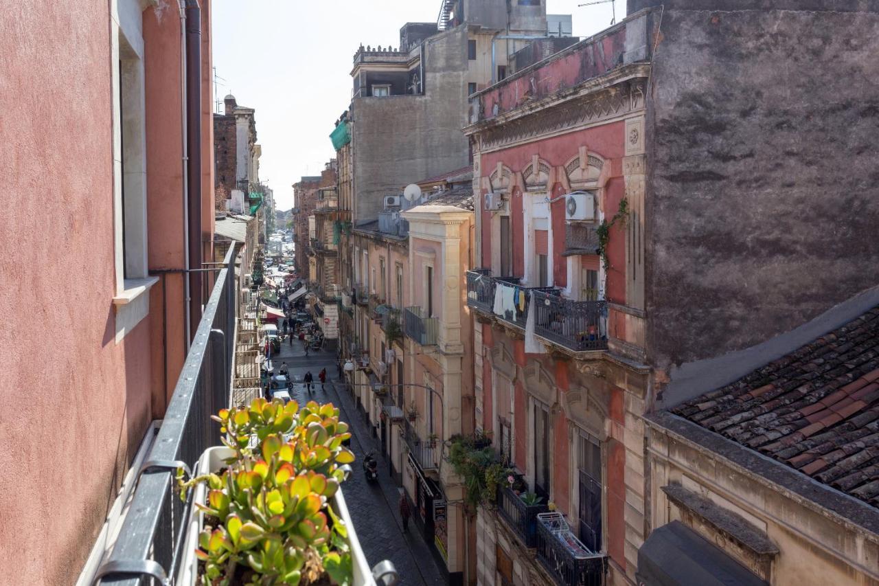 Centre Apartment Grotte Bianche Catania Exterior photo