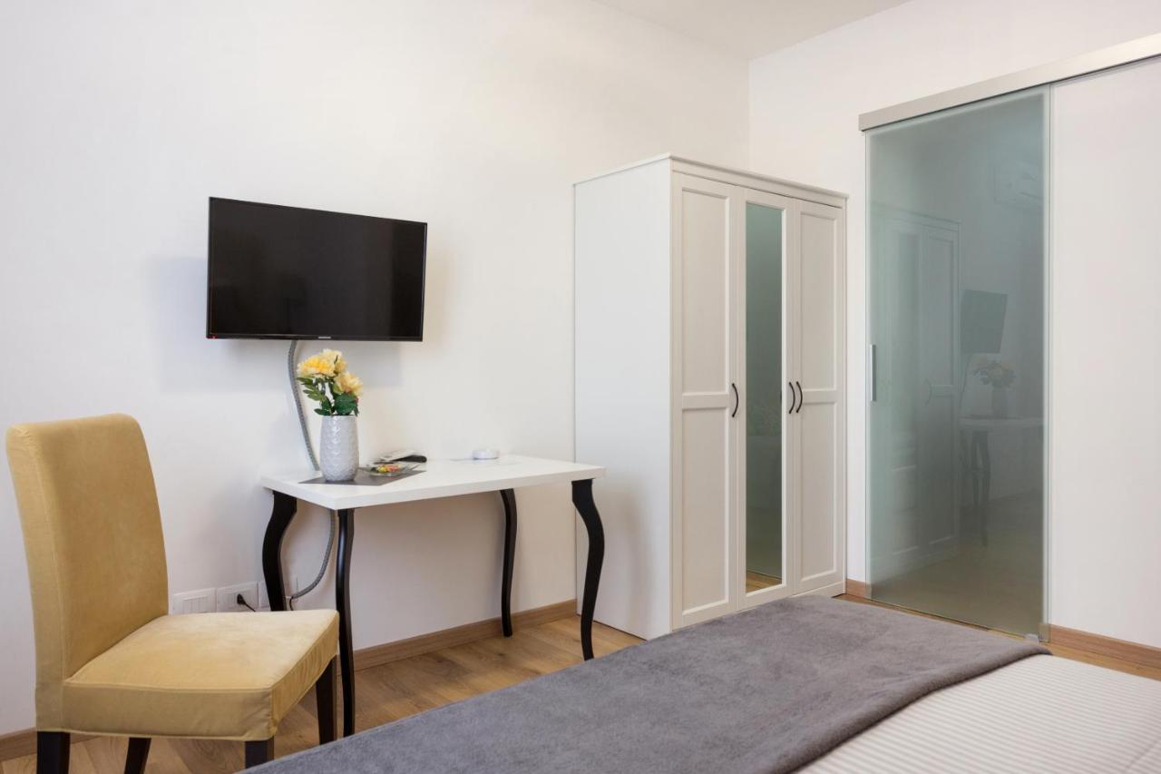Centre Apartment Grotte Bianche Catania Exterior photo